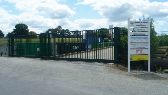 Déchèterie proche (Saint-Mars-sur-la-Futaie) Image